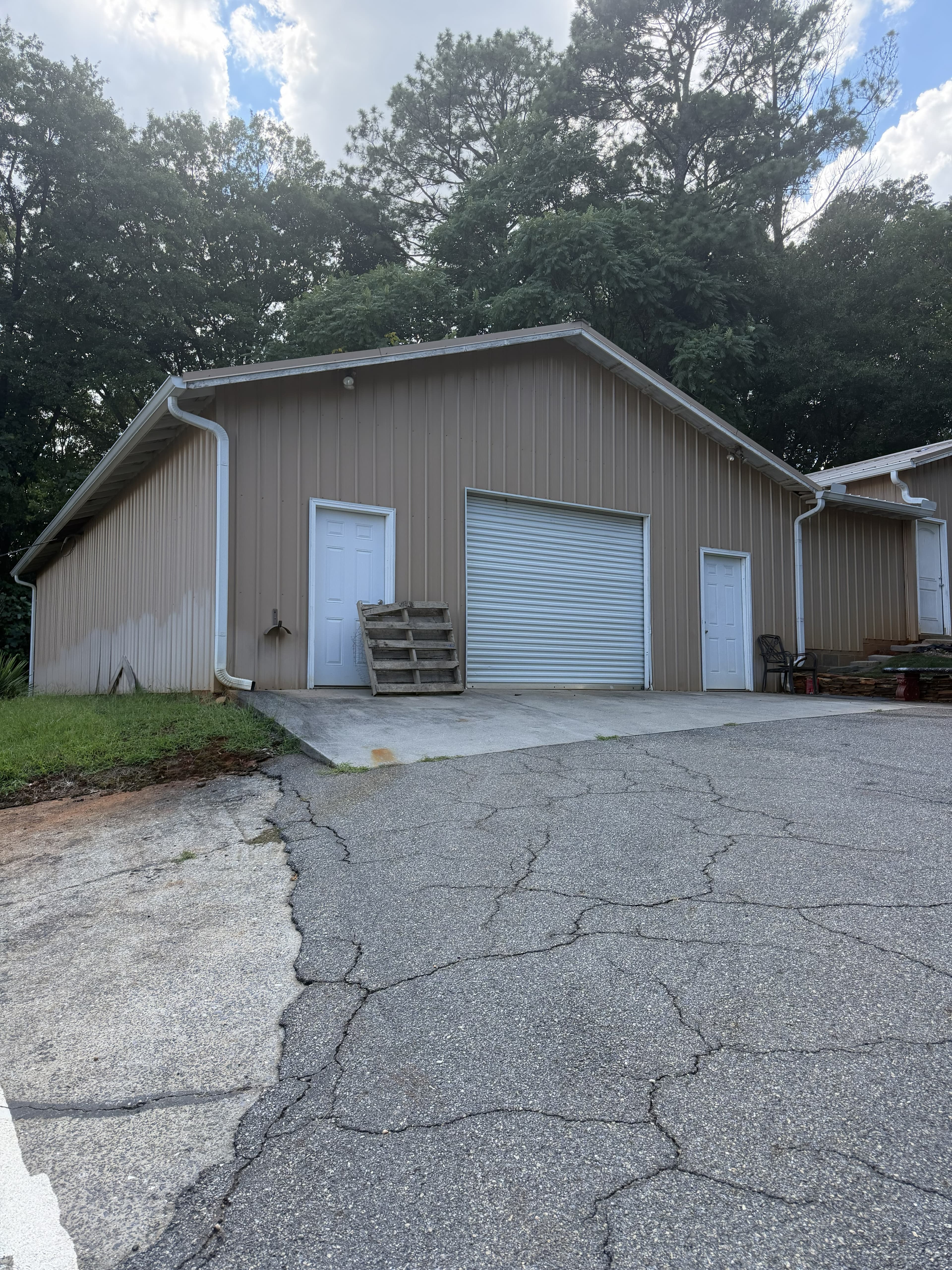 8 Mimosa Terrace — photo 1